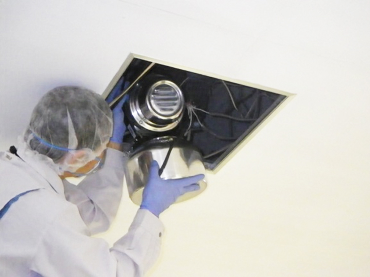 天井裏除菌施工